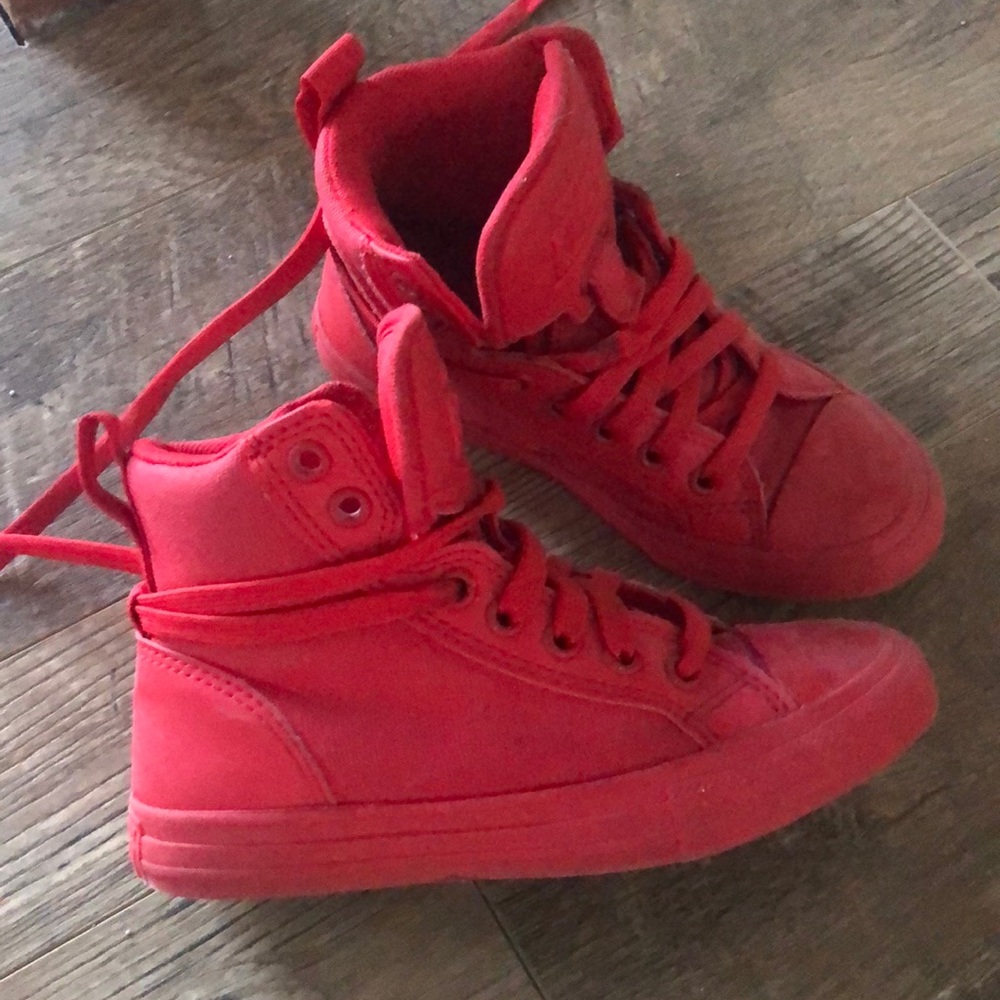 13T Converse high tops